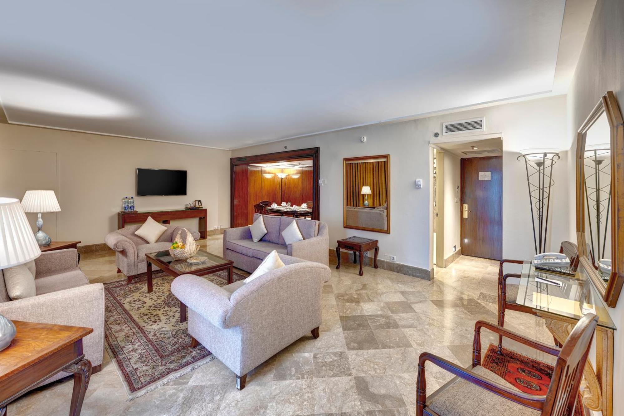 Pearl Continental Hotel, Rawalpindi Exterior foto