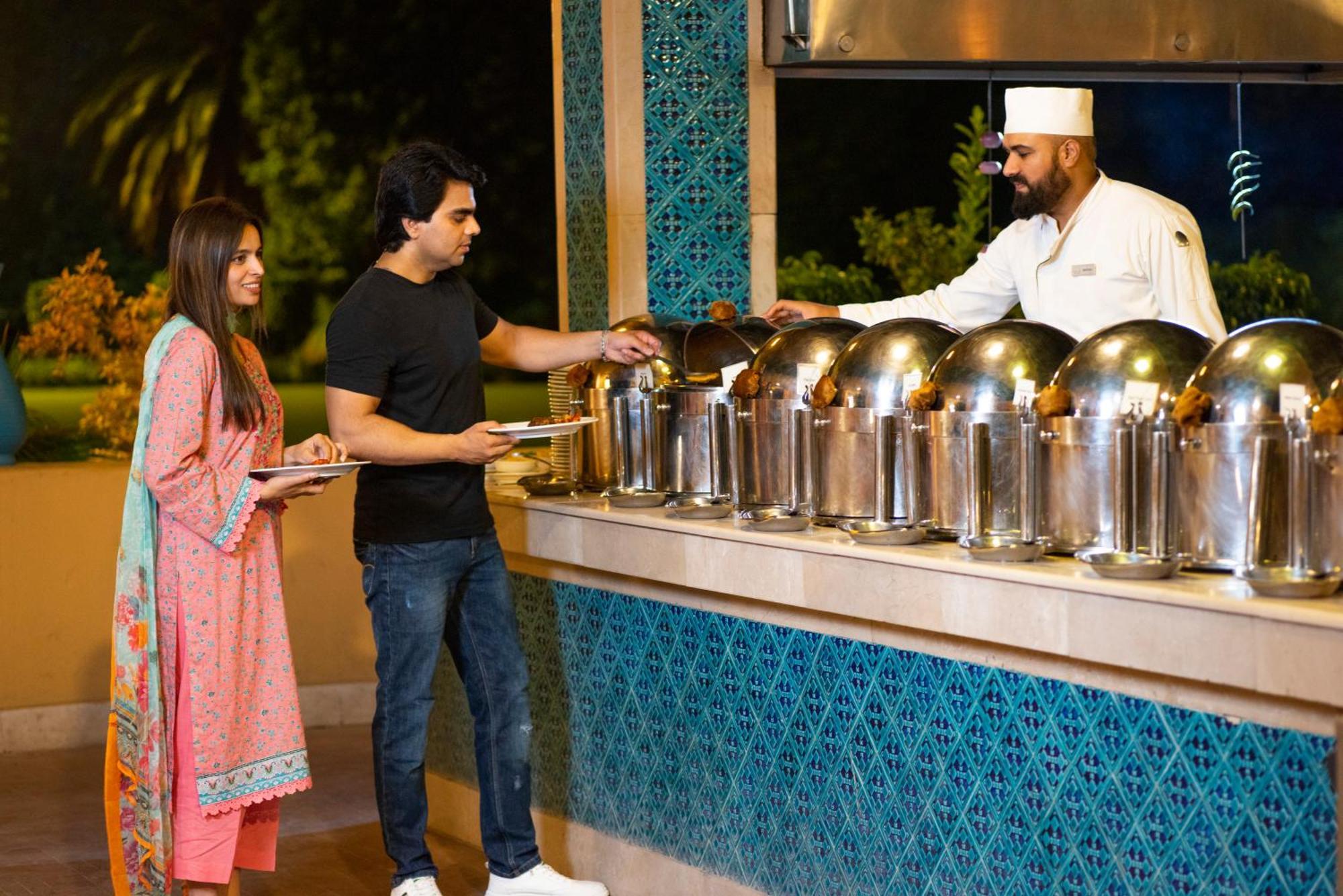 Pearl Continental Hotel, Rawalpindi Exterior foto