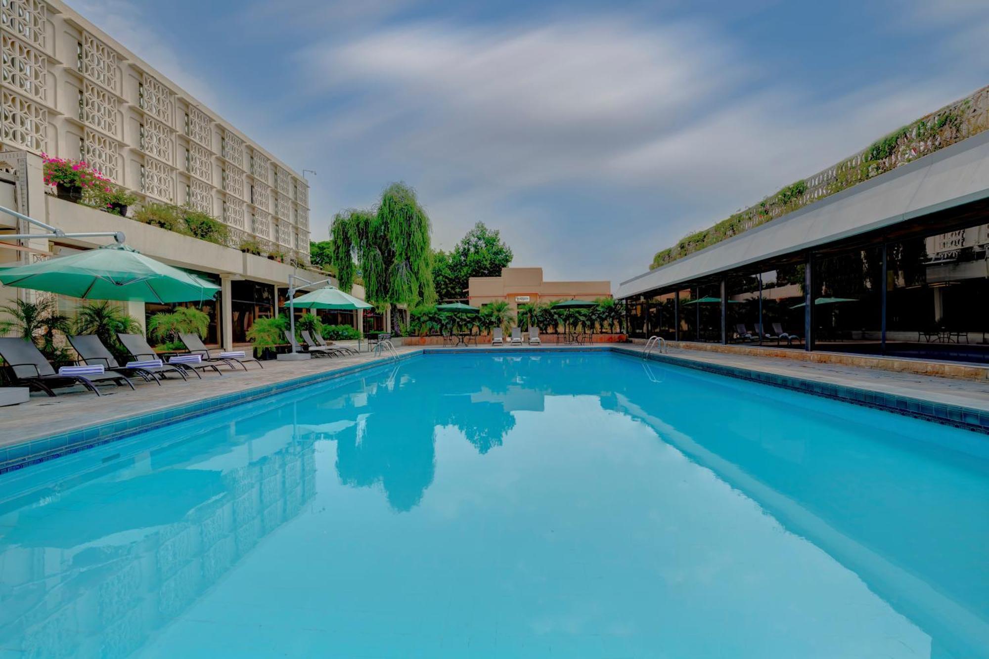 Pearl Continental Hotel, Rawalpindi Exterior foto